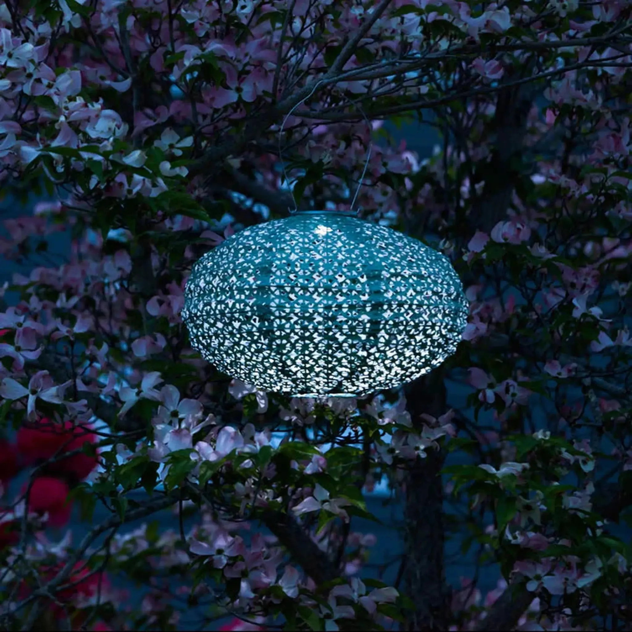 14" Oval Solar Lantern
