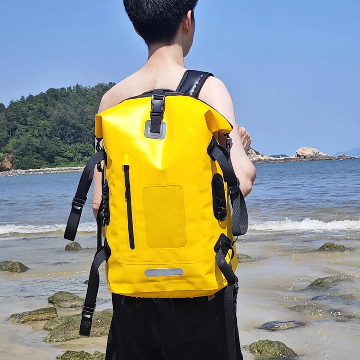30L Waterproof Backpack Heavy Duty Water Sports Dry Bag Roll Top Waterproof Bag for Kayaking Hiking Swimming Boating Beach,Black
