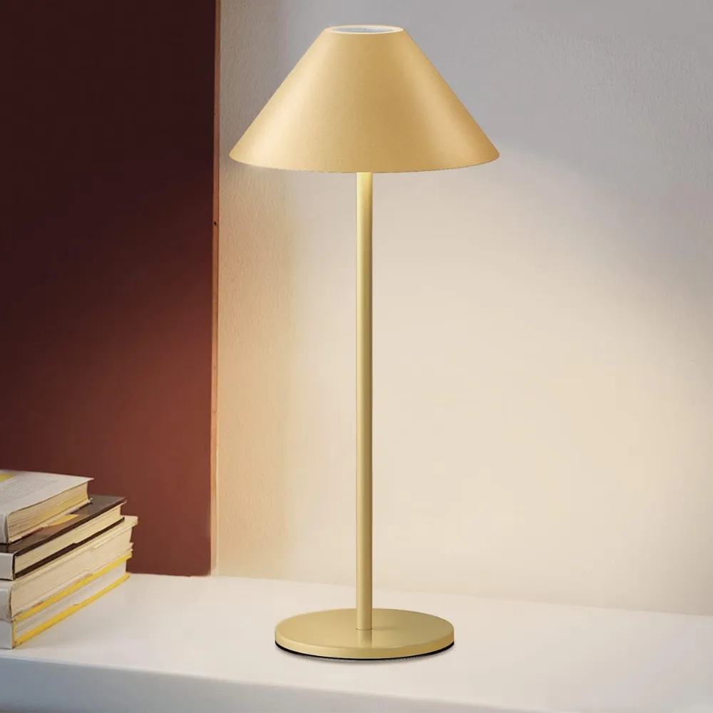 Alba Portable Lamp