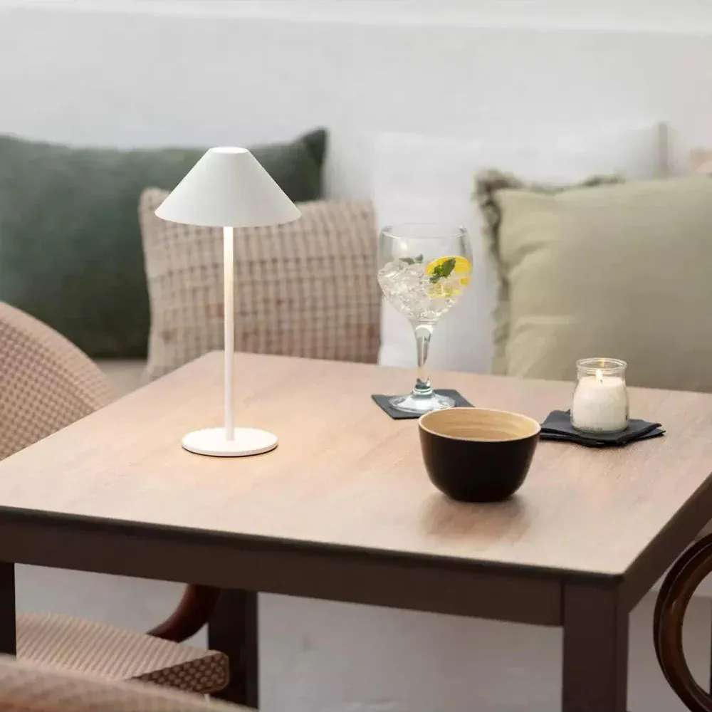 Alba Portable Lamp