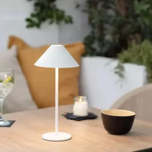 Alba Portable Lamp