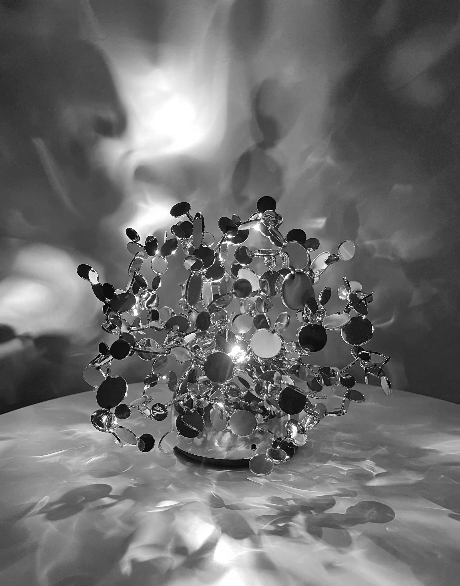 Argent, mon bijou portable table lamp