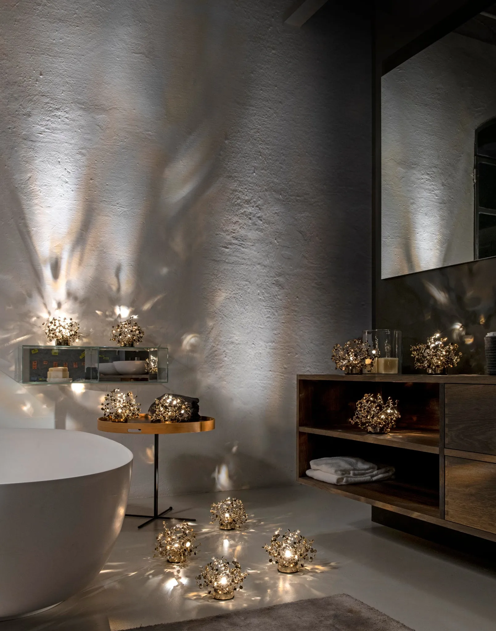 Argent, mon bijou portable table lamp