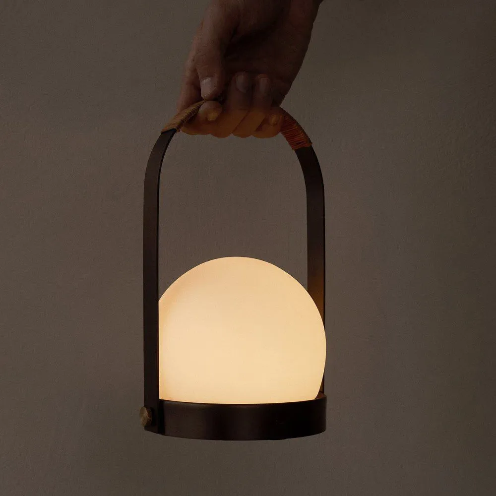 AUDO CPH (ex MENU) Carrie Lamp Portable   Rechargeable, Bronzed Brass