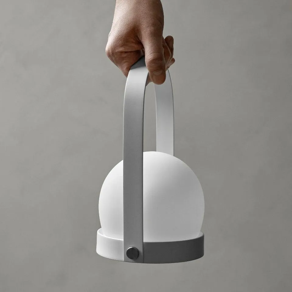 AUDO CPH (ex MENU) Carrie Lamp Portable   Rechargeable, White