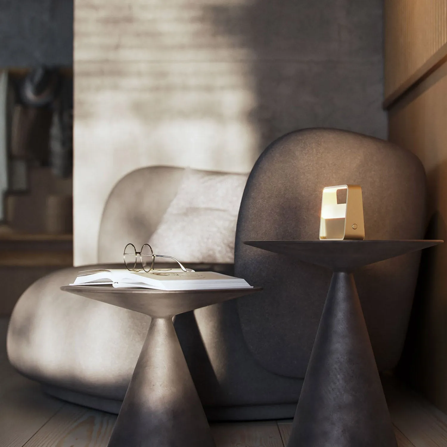 Beneito Faure Bag Portable Lamp