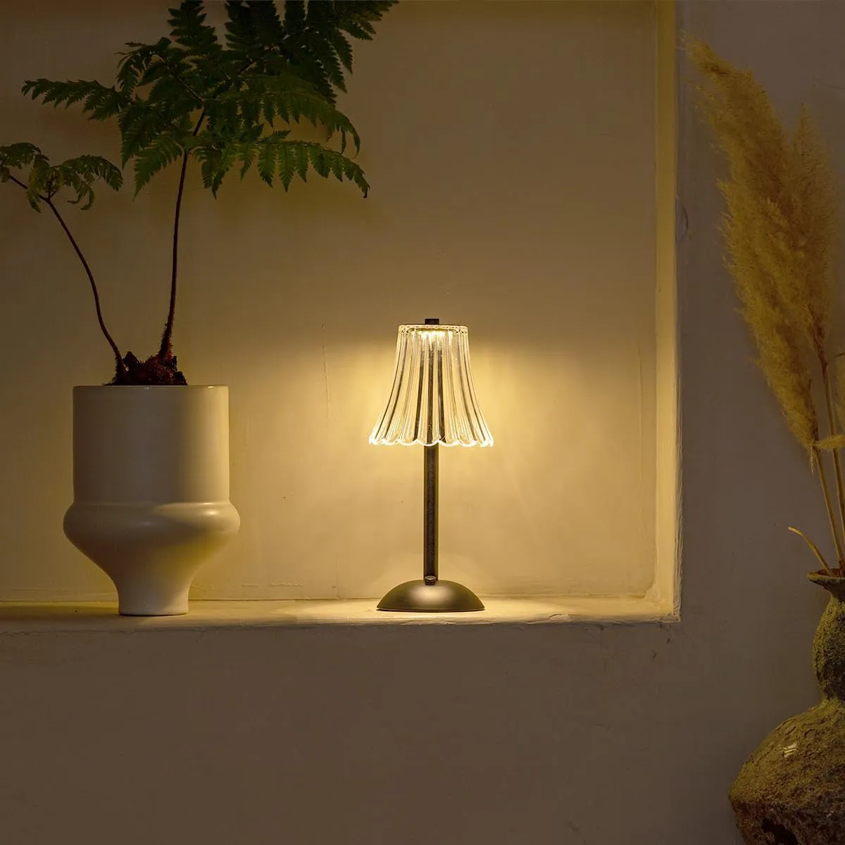 Cordless Table Lamps for Home,Table,Dining Room, Gold Rechargeable Lamps, USB Charge 12'' Tall LED Brass Portable Outdoor Indoor Table Lamp with Built-in Dimmer (Black-White)