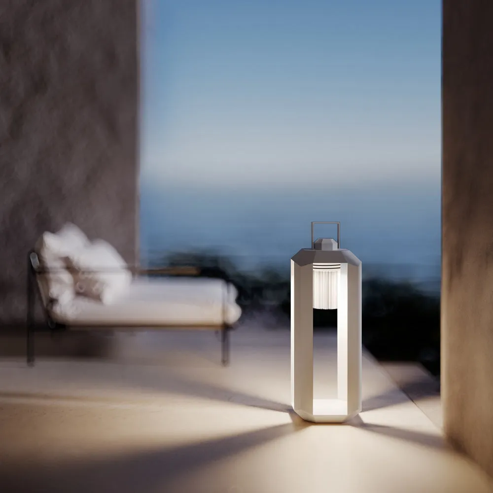 Cube Outdoor LED Rechargeable Floor Lamp