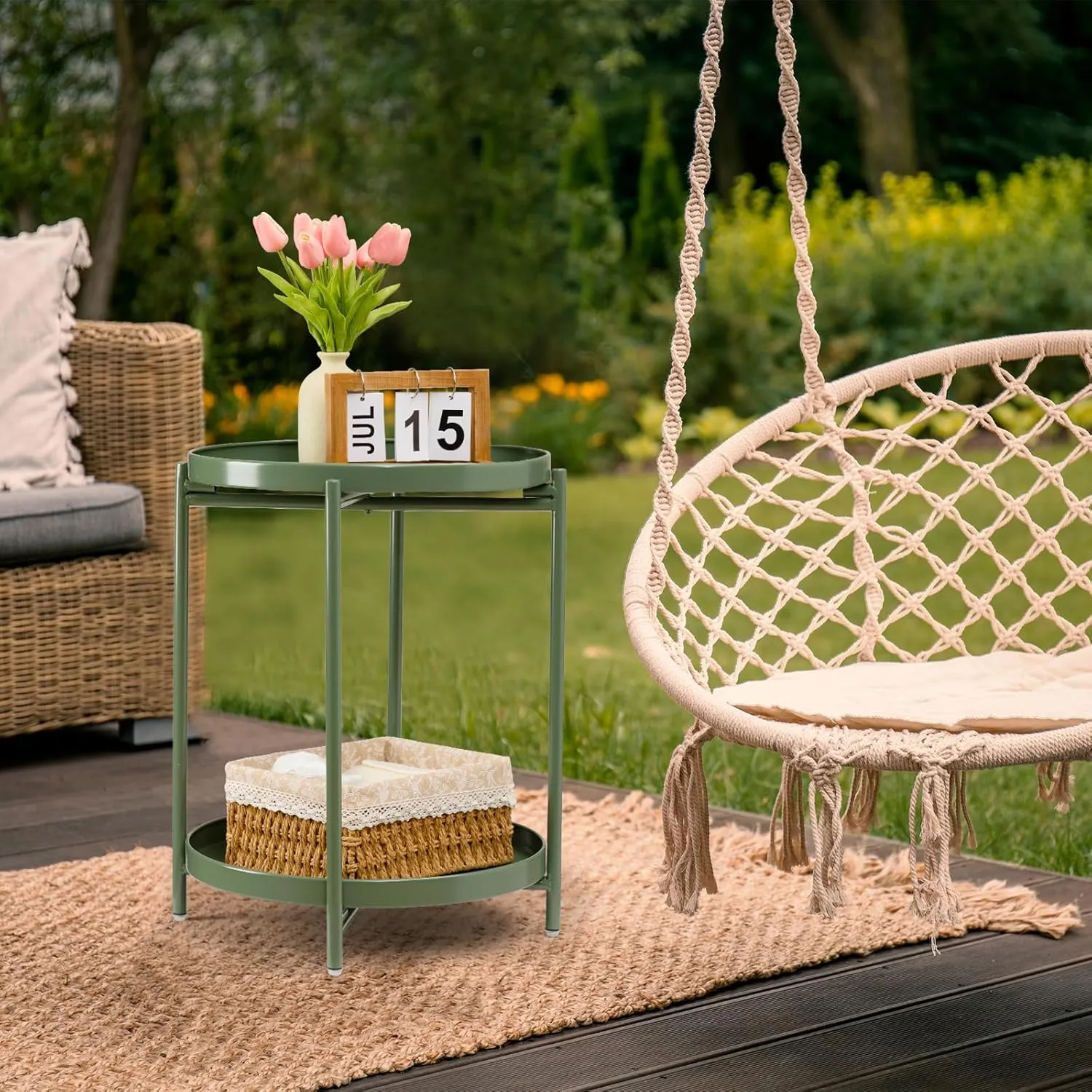 danpinera 2 Tier Metal Side Table with Removable Tray, End Table Outdoor Small Accent Table, Anti-Rust Green Nightstand for Bedroom Balcony Patio (Dark Green)