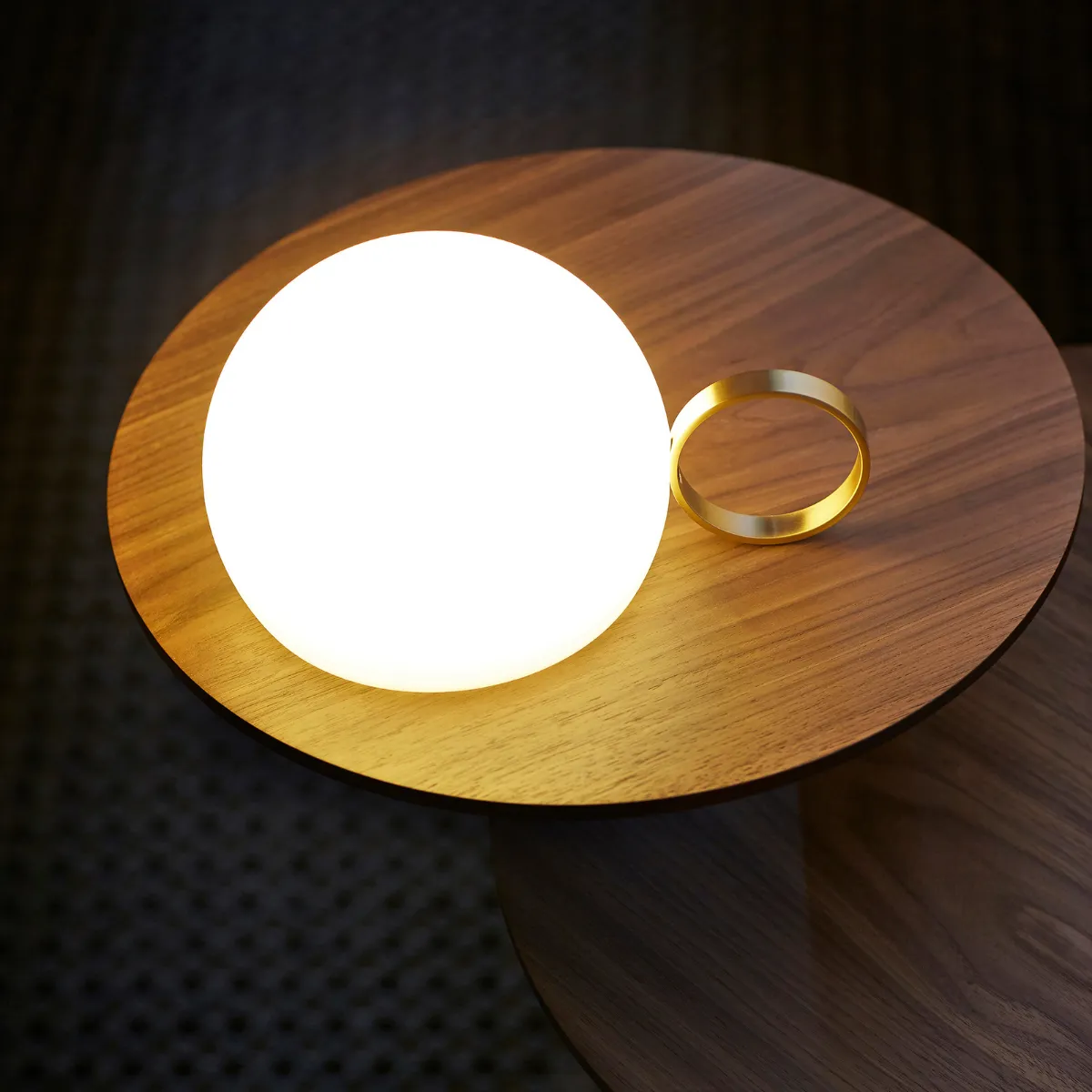 Estiluz Circ Portable Table Lamp