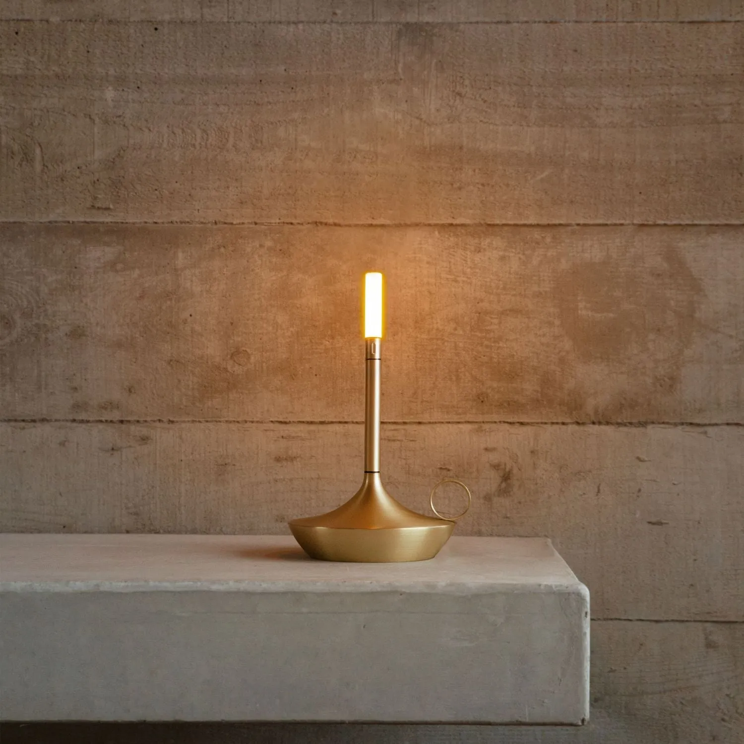 Graypants Wick Portable Lamp
