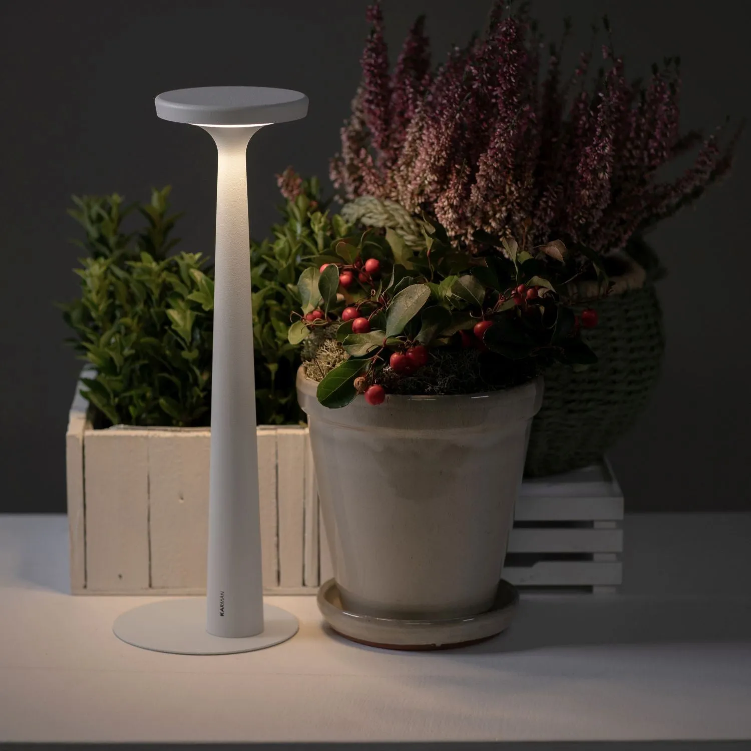 Karman Papiria Portable Lamp