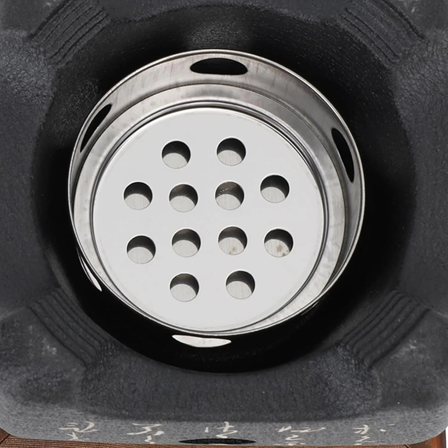 KIMISS Japanese Mini Portable Charcoal BBQ Stove - Fast Heating Multifunctional Grill for Outdoor Cooking, Family Gatherings, and Camping (19.5x18cm / 7.7x7.1in)