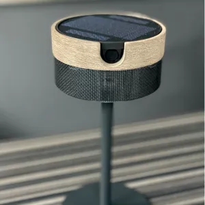 Les Jardins Bateak Solar Table Lamp