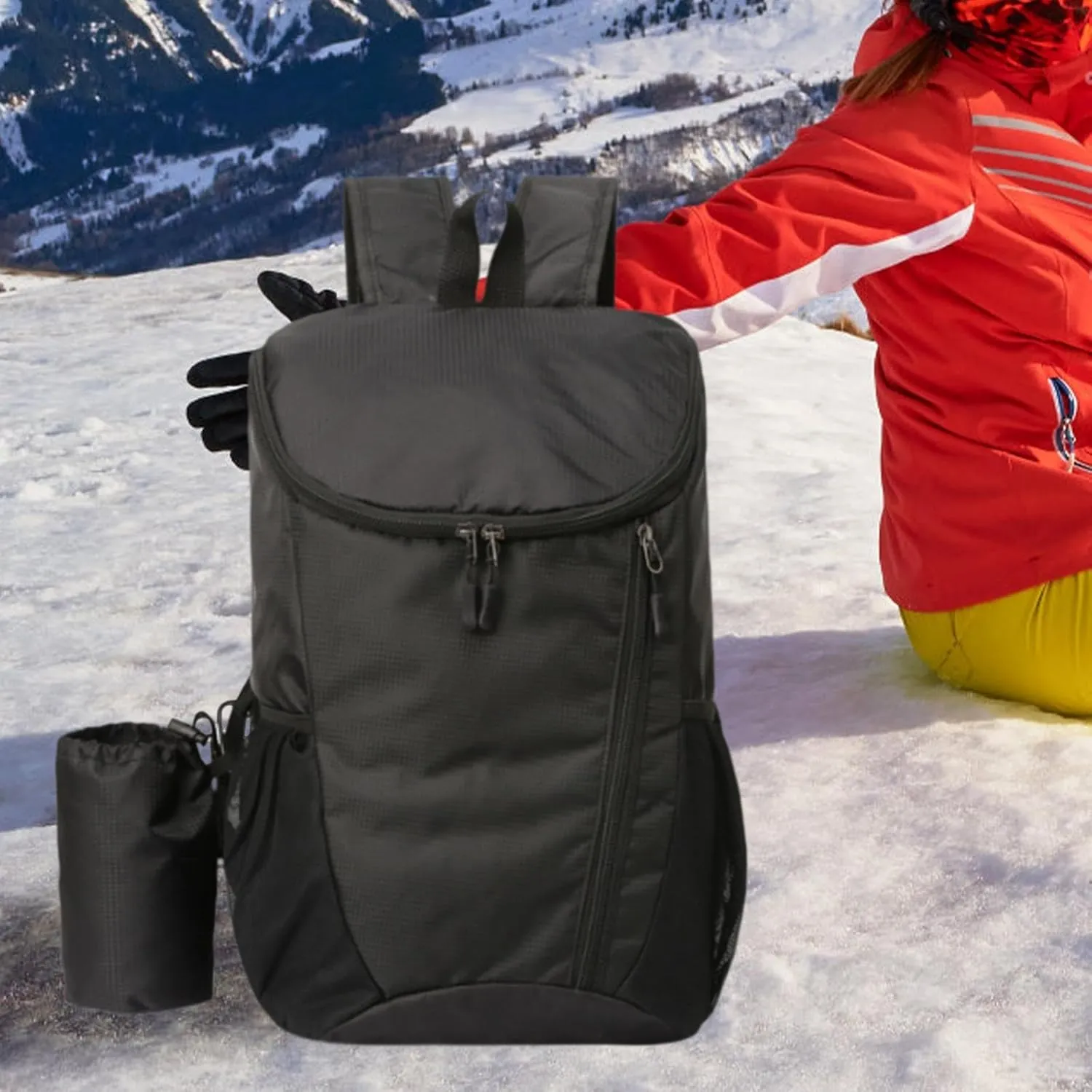 Lightweight Outdoor Backpack for Men and Women - Ideal for Hiking and Camping Adventures