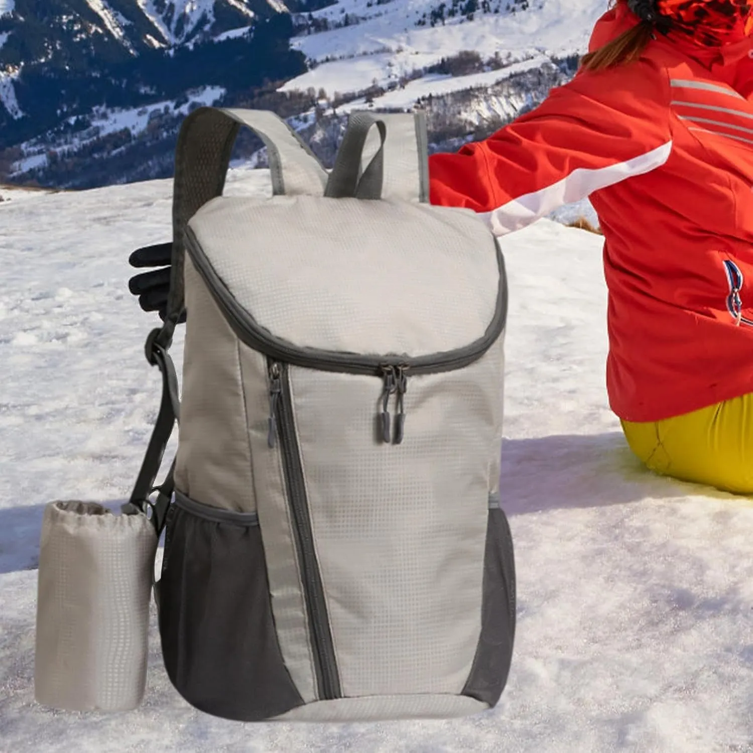 Lightweight Outdoor Backpack for Men and Women - Ideal for Hiking and Camping Adventures