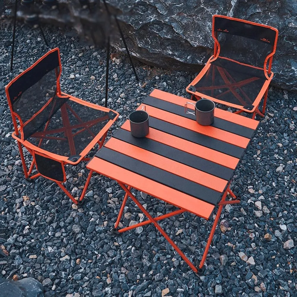Lightweight Outdoor Camping Folding Table and Chairs Breathable Lawn Chairs Picnic Portable Table for Outdoor Picnic Camping Beach