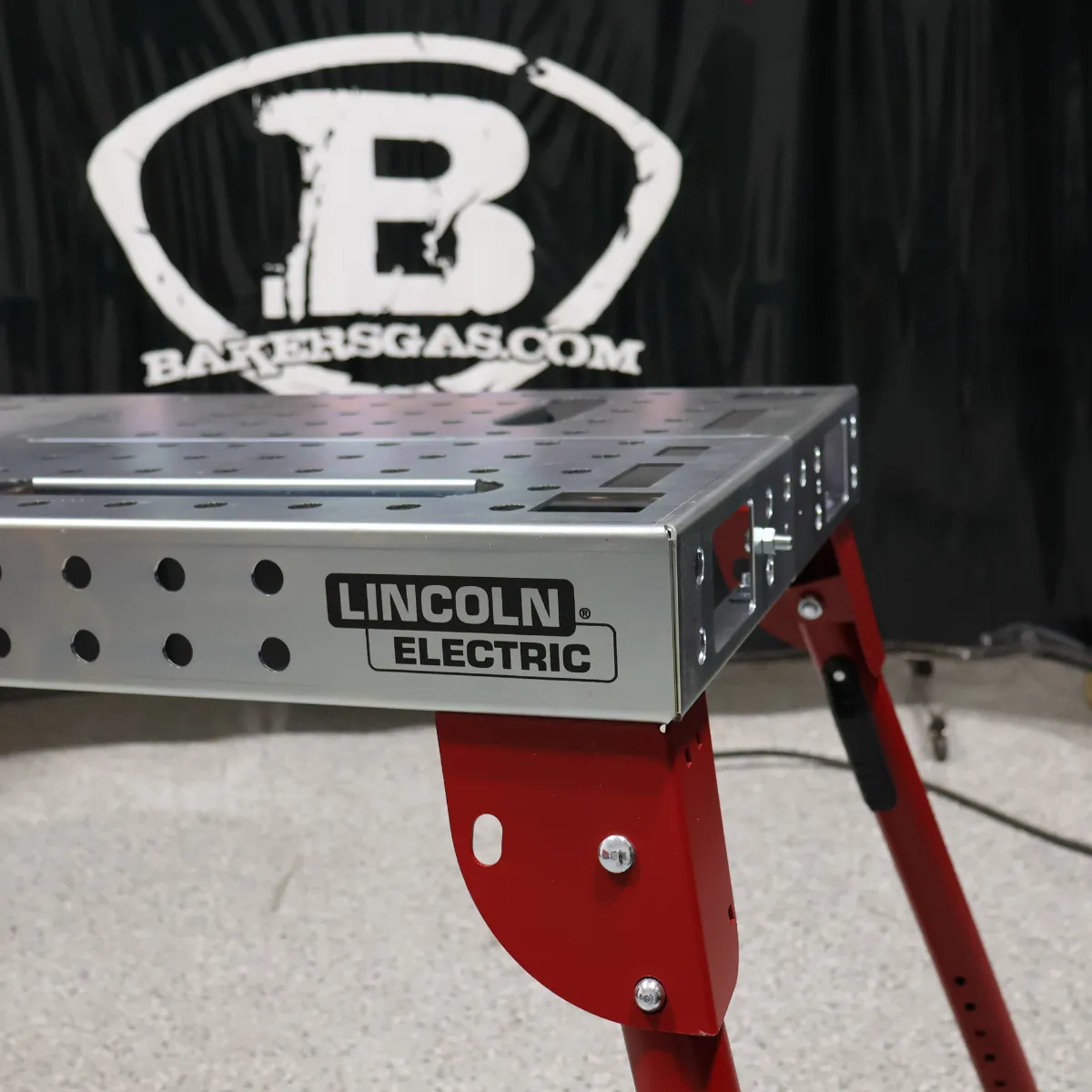 Lincoln Portable Welding Table and Workbench - K5334-1