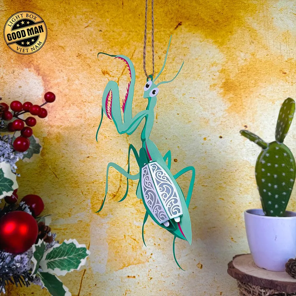 Mantis - 3D Mantis Lantern File - 7.8x10.7" - Cricut File - LightBoxGoodMan