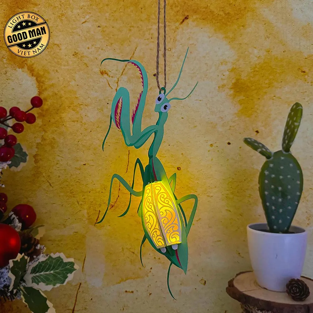 Mantis - 3D Mantis Lantern File - 7.8x10.7" - Cricut File - LightBoxGoodMan