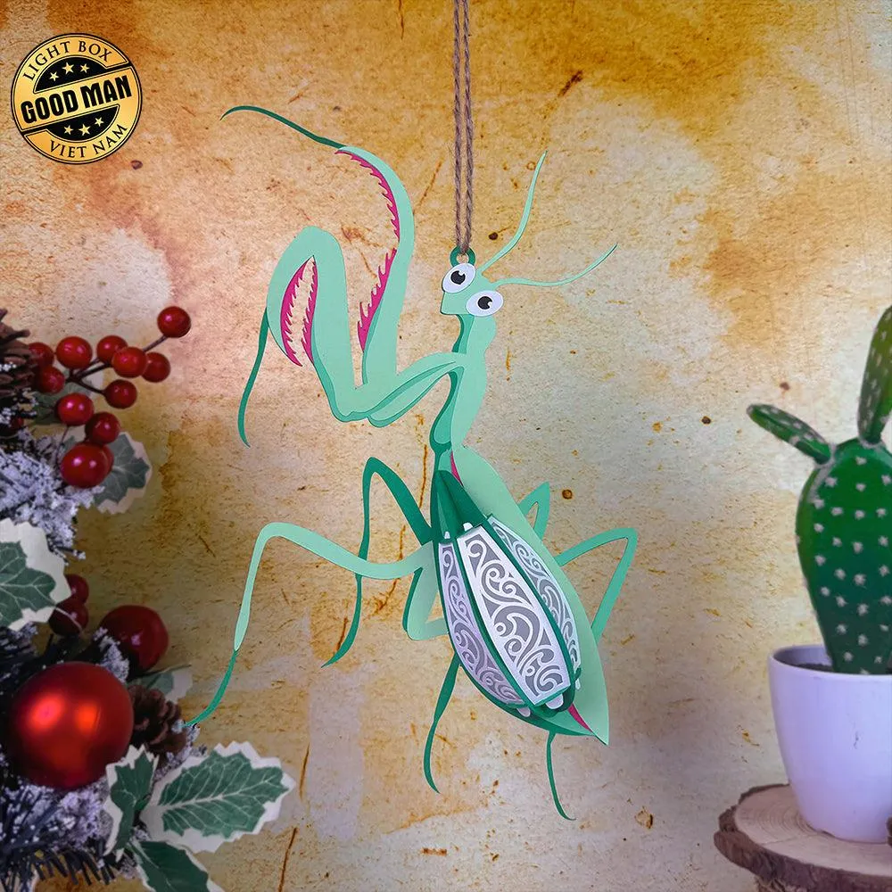 Mantis - 3D Mantis Lantern File - 7.8x10.7" - Cricut File - LightBoxGoodMan