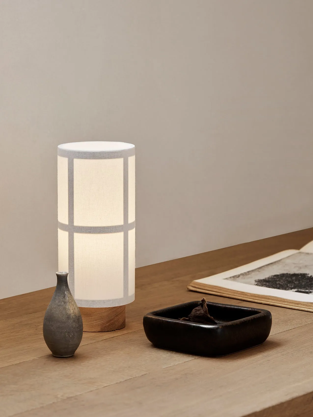 Menu Hashira Table Lamp, Portable