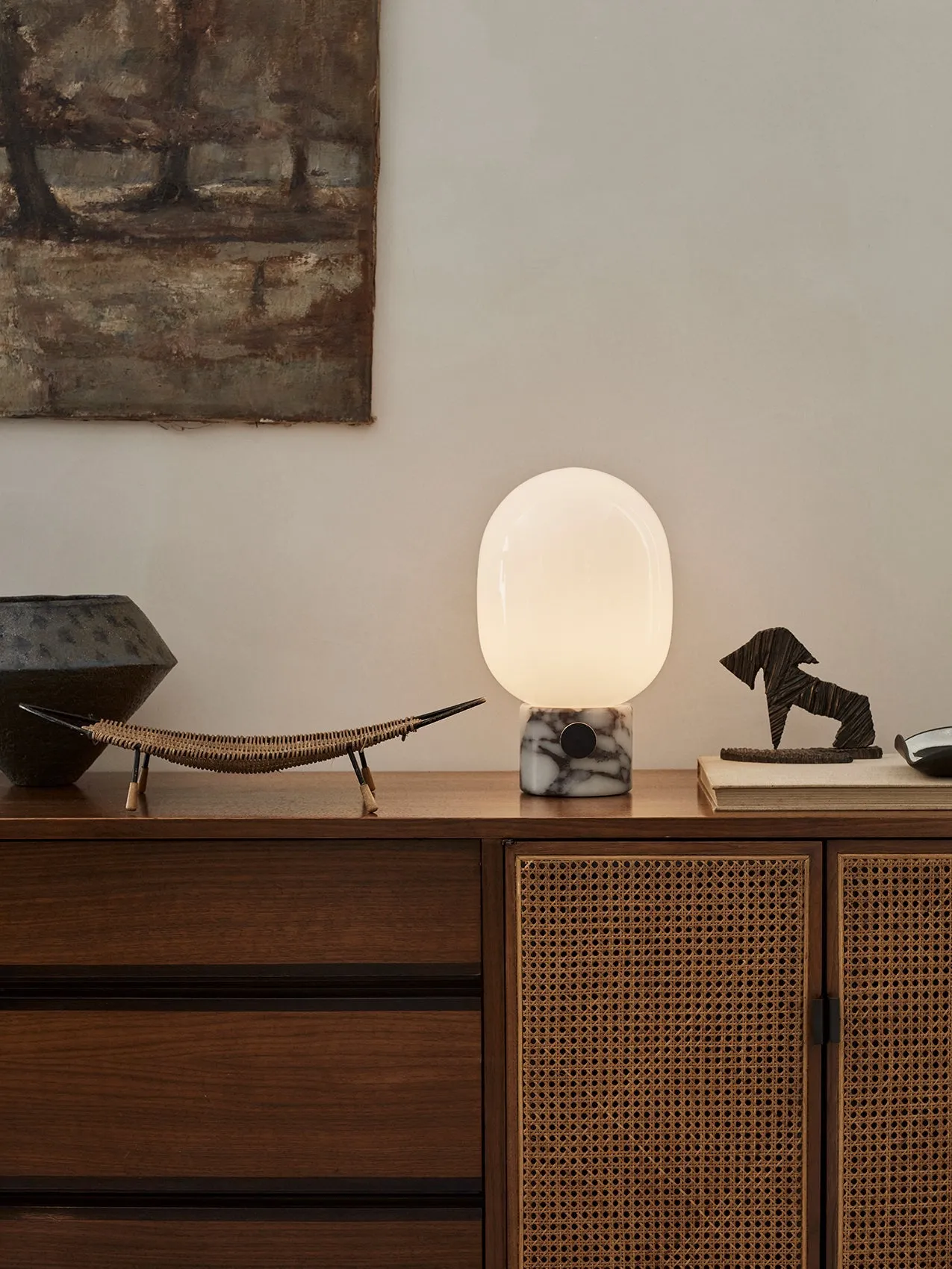 Menu JWDA Table Lamp