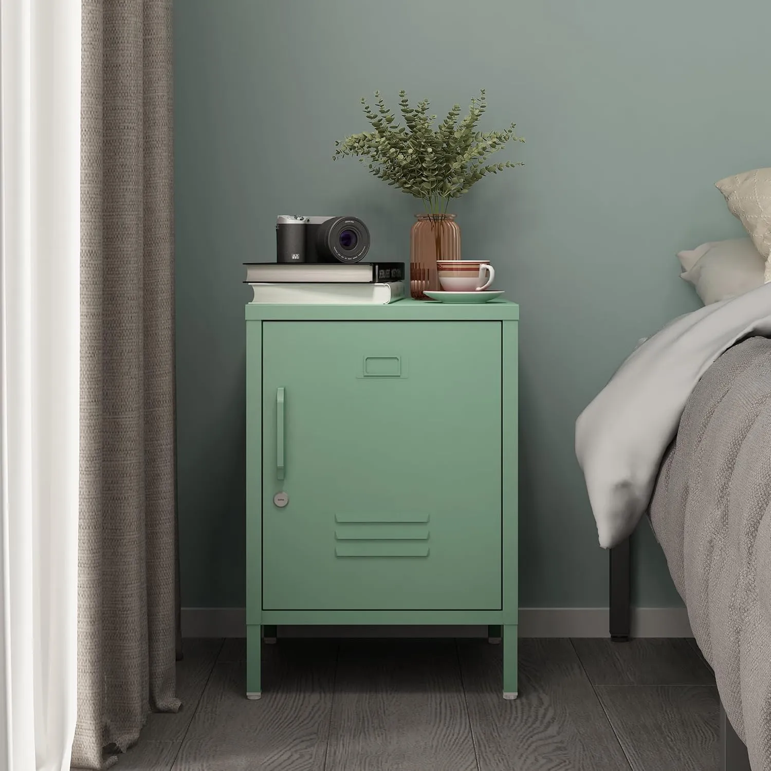 Metal Nightstand Modern End Side Table Steel Bedside Storage Cabinet with Shelf Easy Assembly for Living Room Bedroom （15.8”W x 15”D x 22.5”H ）