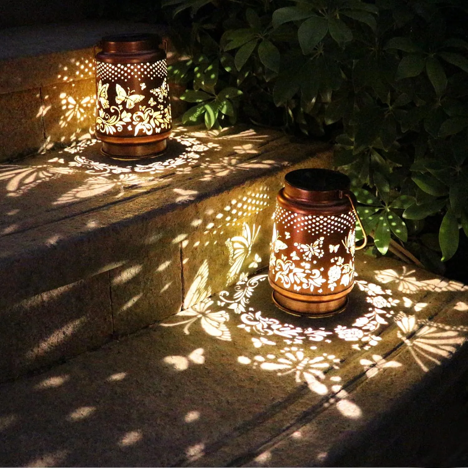 Mothers Day Gifts Solar Lanterns Outdoor Waterproof Butterfly Garden Decor Birthday Gifts for Women Mom Grandma, Hanging Solar Lights Metal Lantern Decoration Outside for Yard, Patio, Backyard, Porch