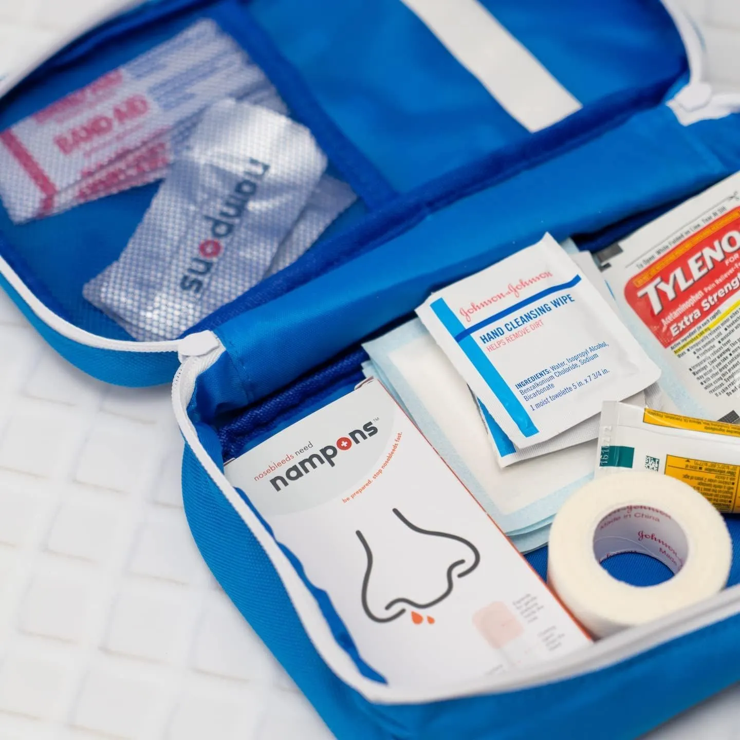Nampons Nosebleed Stoppers - 6 Nose Bleed Plugs with Clotting Agent to Stop Nosebleeds Fast. Perfect First Aid Item Trusted by Doctors and Hospitals. Safe and Effective for Teens, Adults, Seniors