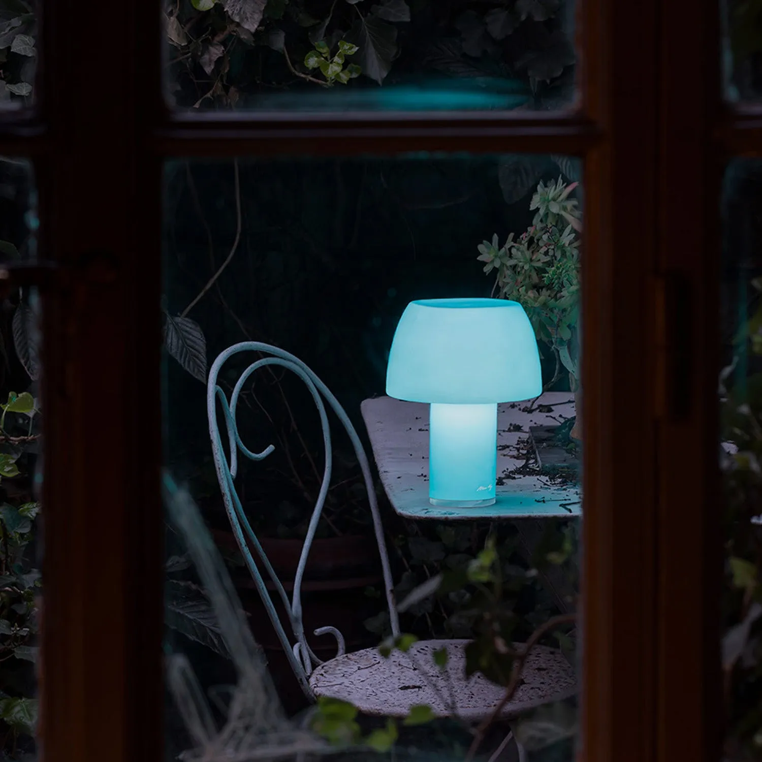 Nemo Lorosae Portable Table Lamp