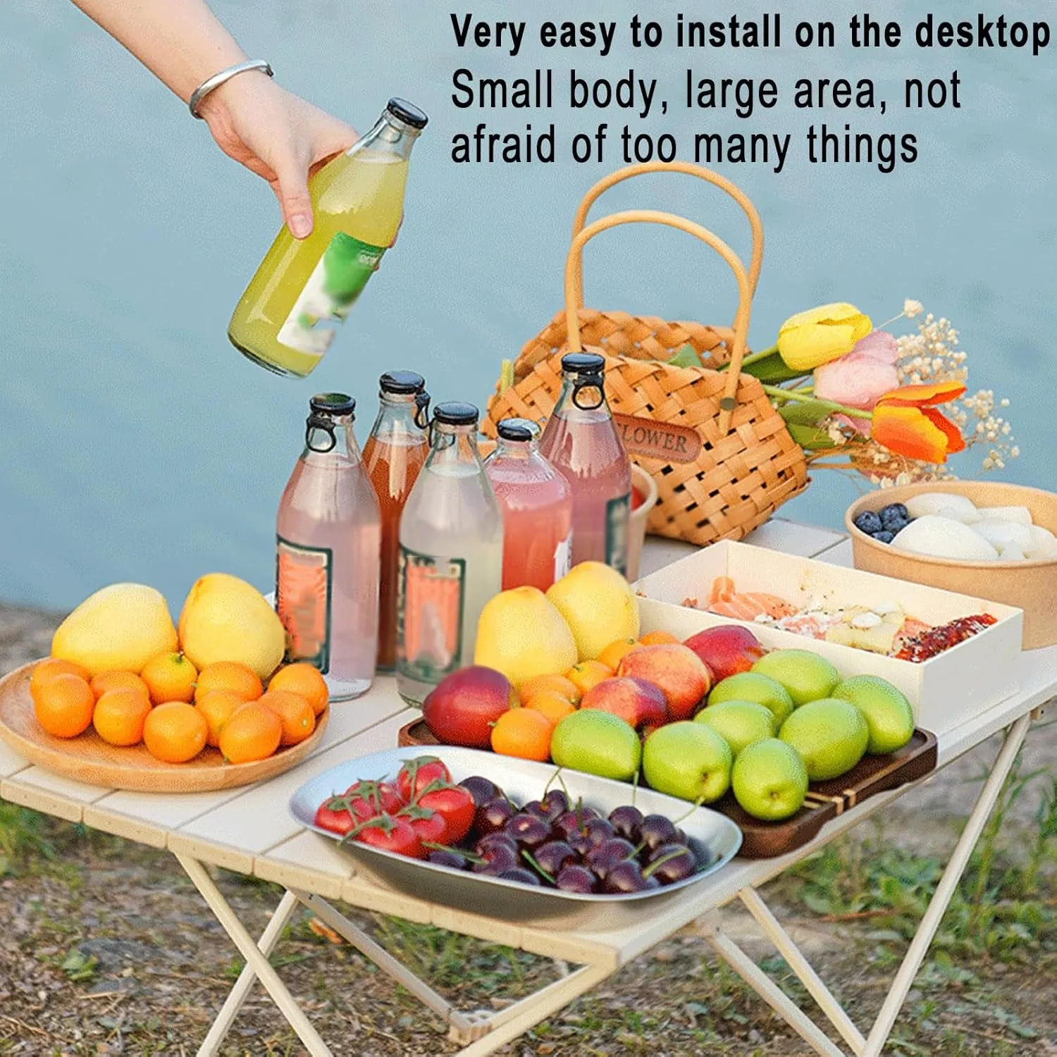 Outdoor aluminum alloy folding table, aluminum portable roller shutter table with large capacity storage bag, outdoor mini folding table with frosted technology, suitable for camping, exploring, etc.