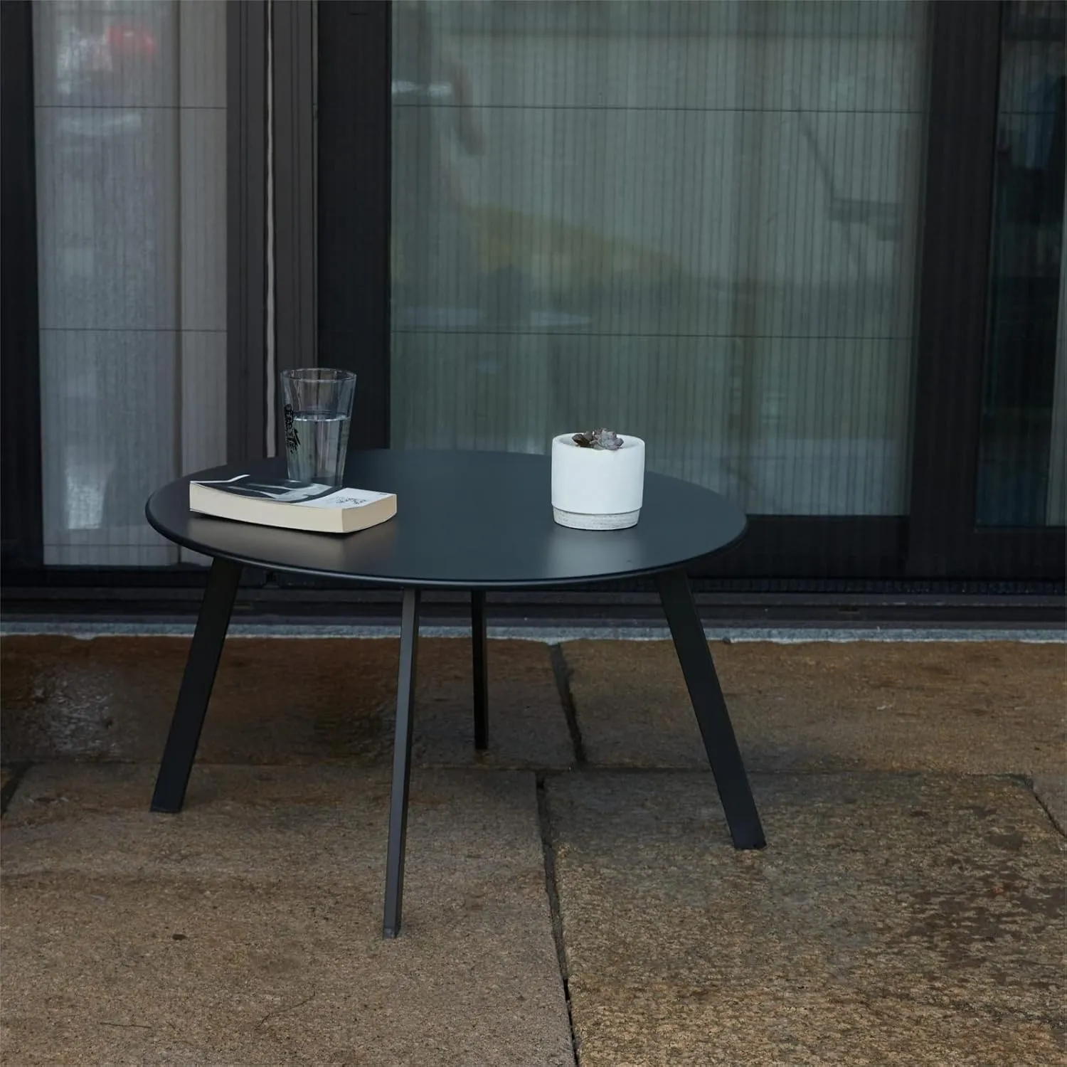 Patio Coffee Table, Metal Steel Outdoor Round Table Weather Resistant Anti-Rust Outdoor Table(Black)