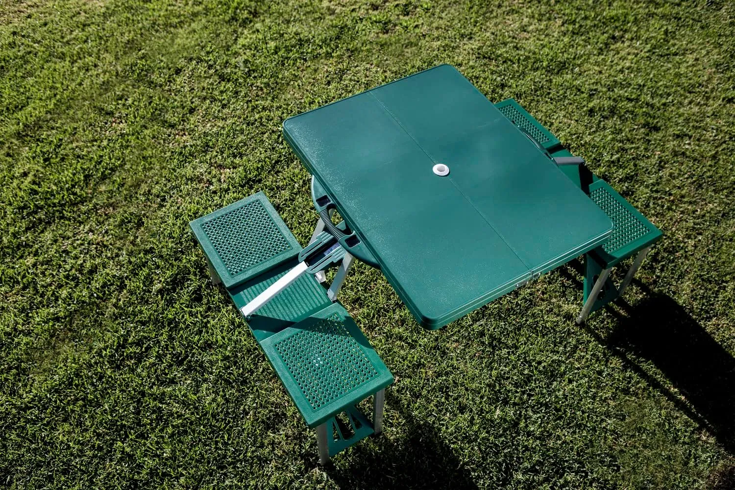 PICNIC TIME NCAA North Carolina Tar Heels Folding Picnic Table - Camping Table - Outdoor Table with Umbrella Hole