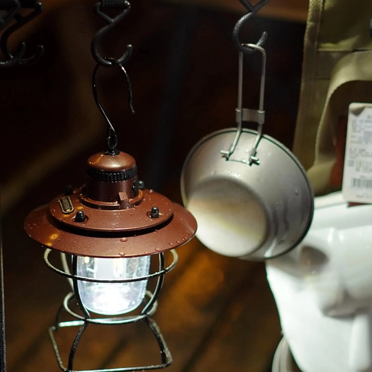 Portable Camping Light Hanging Lamp USB Rechargeable LED Retro Camping Lantern Tent Light for Outdoor Camping Hiking Fishing Red(Brown)