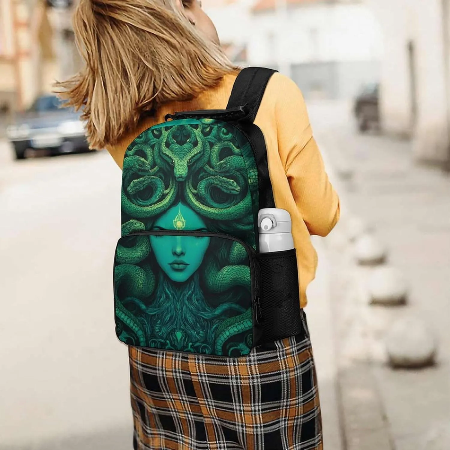 Supdreamc Polyester Daypack for Hiking Work Running - Big Capacity Anti-Theft Multipurpose Shoulder Bag, Ancient Greece Snake Queen Medusa Art Travel and Sport Backpack Rucksack