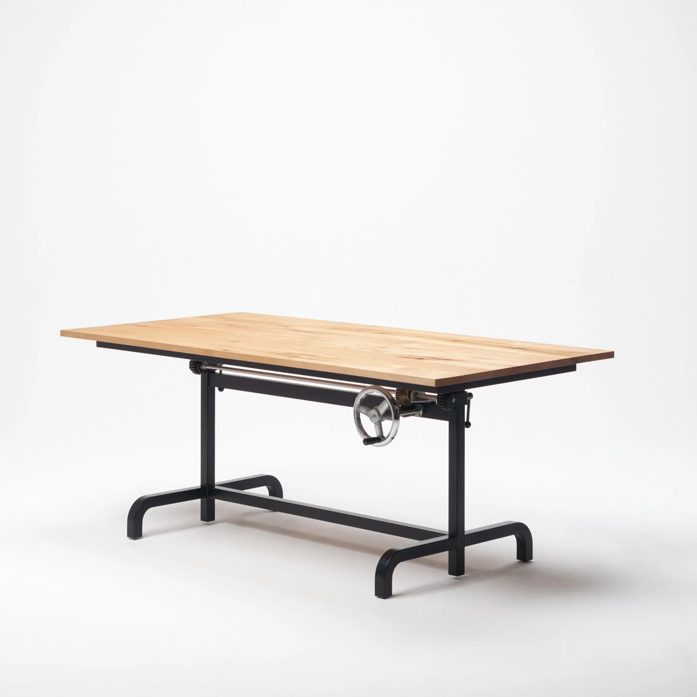 Tailor’s Adjustable Workbench