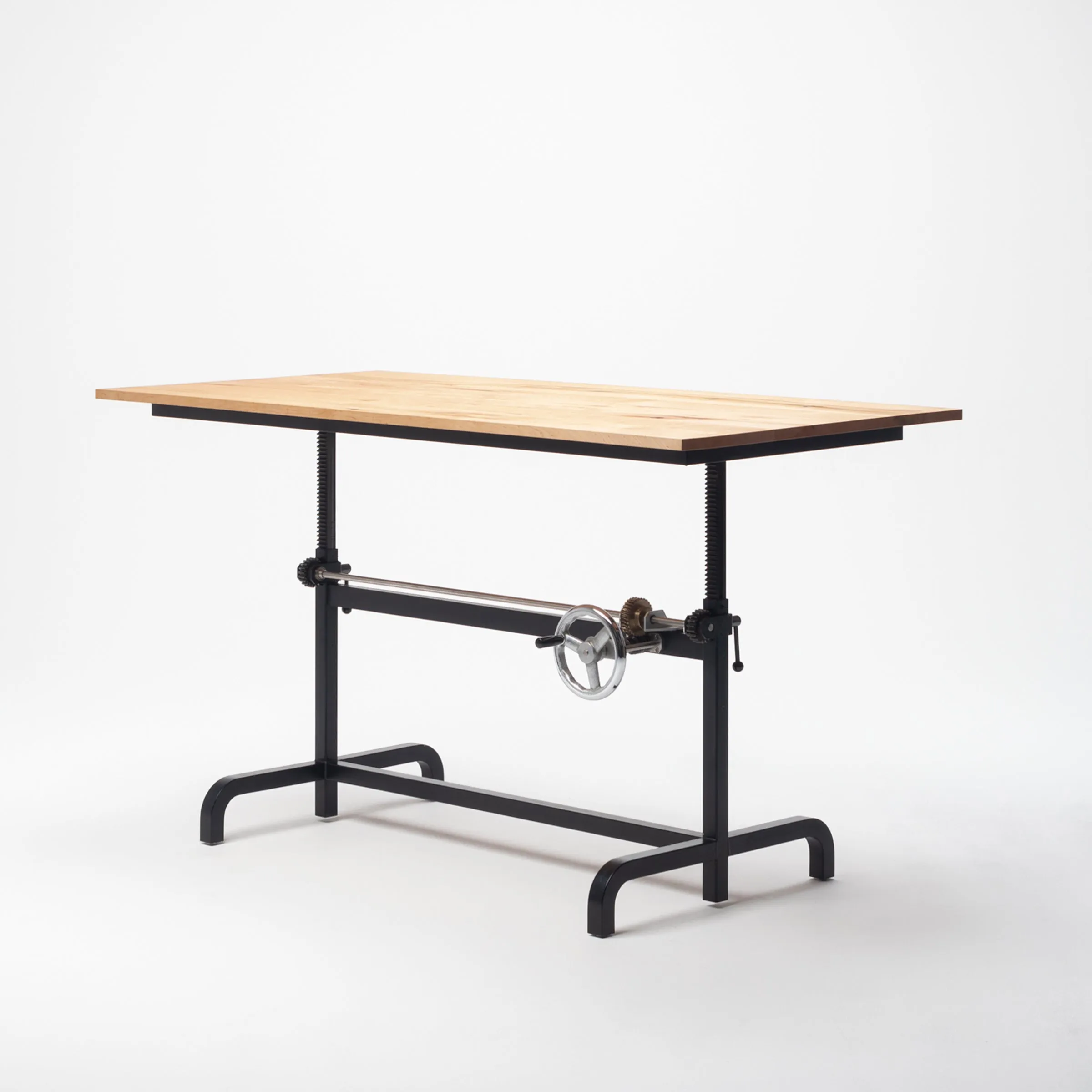 Tailor’s Adjustable Workbench