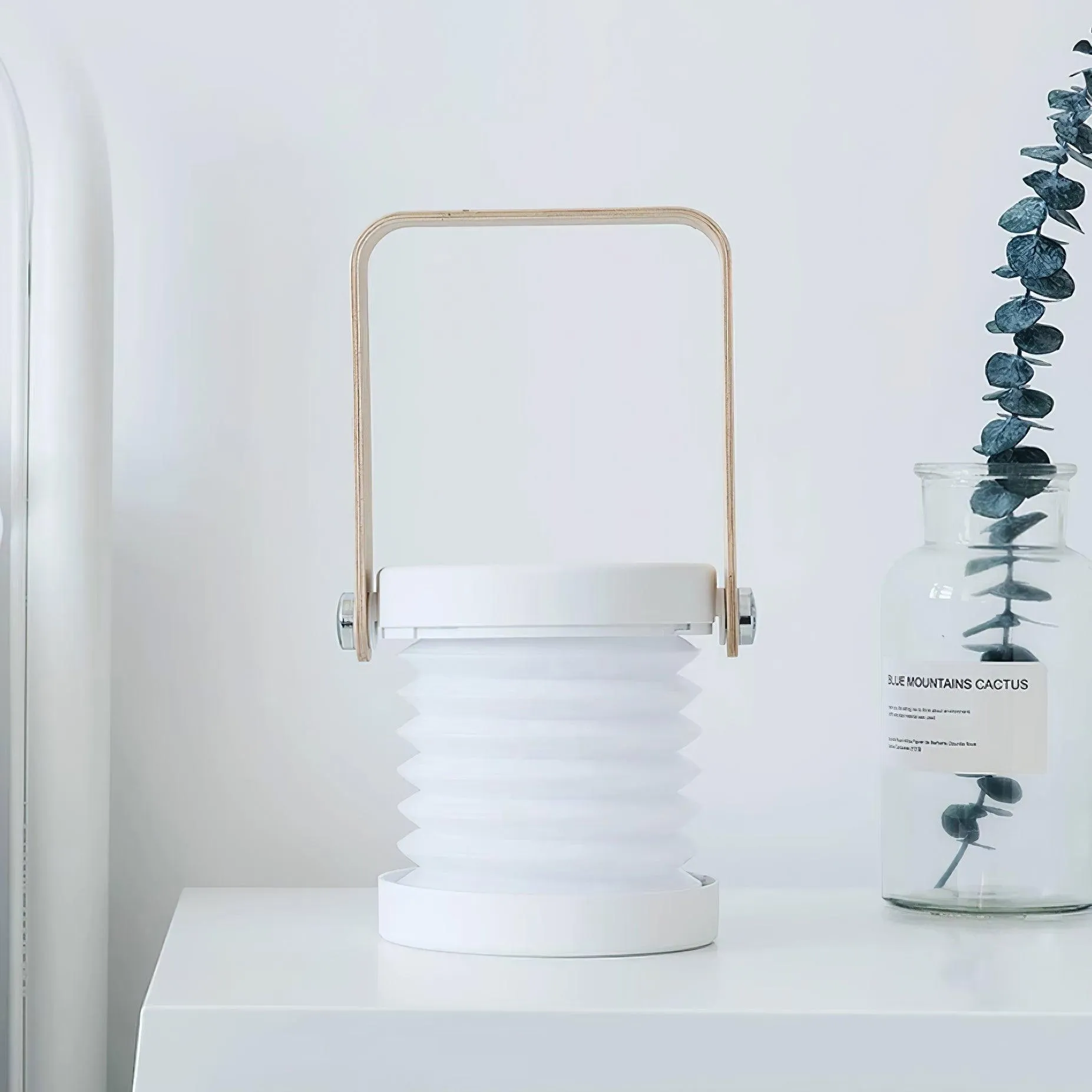 Terna Portable Table Lamp