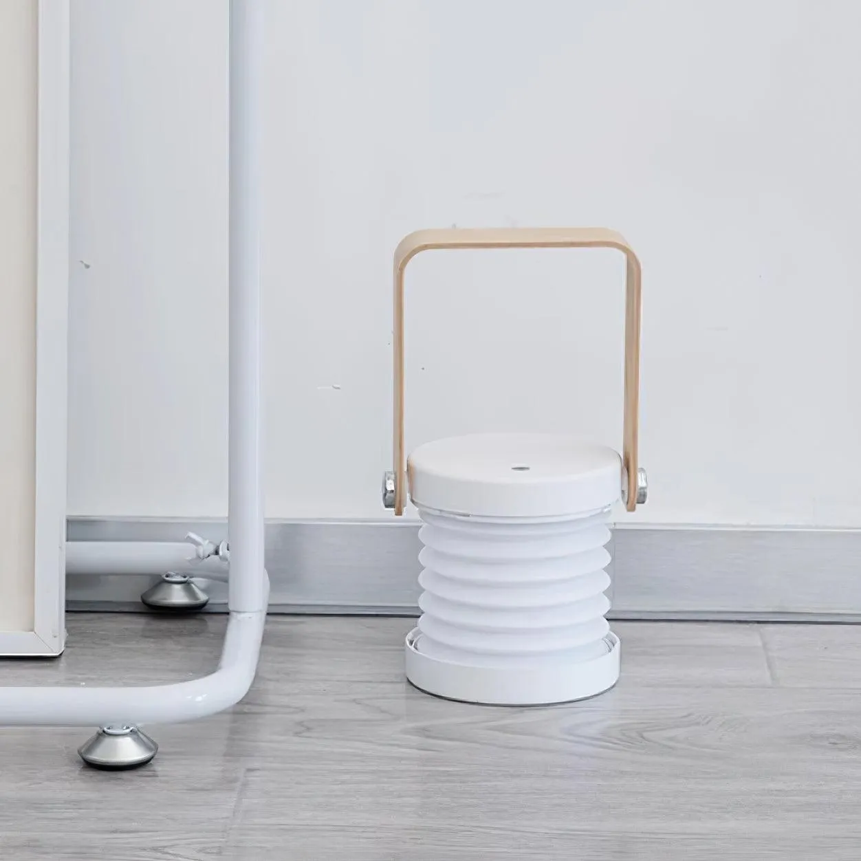Terna Portable Table Lamp