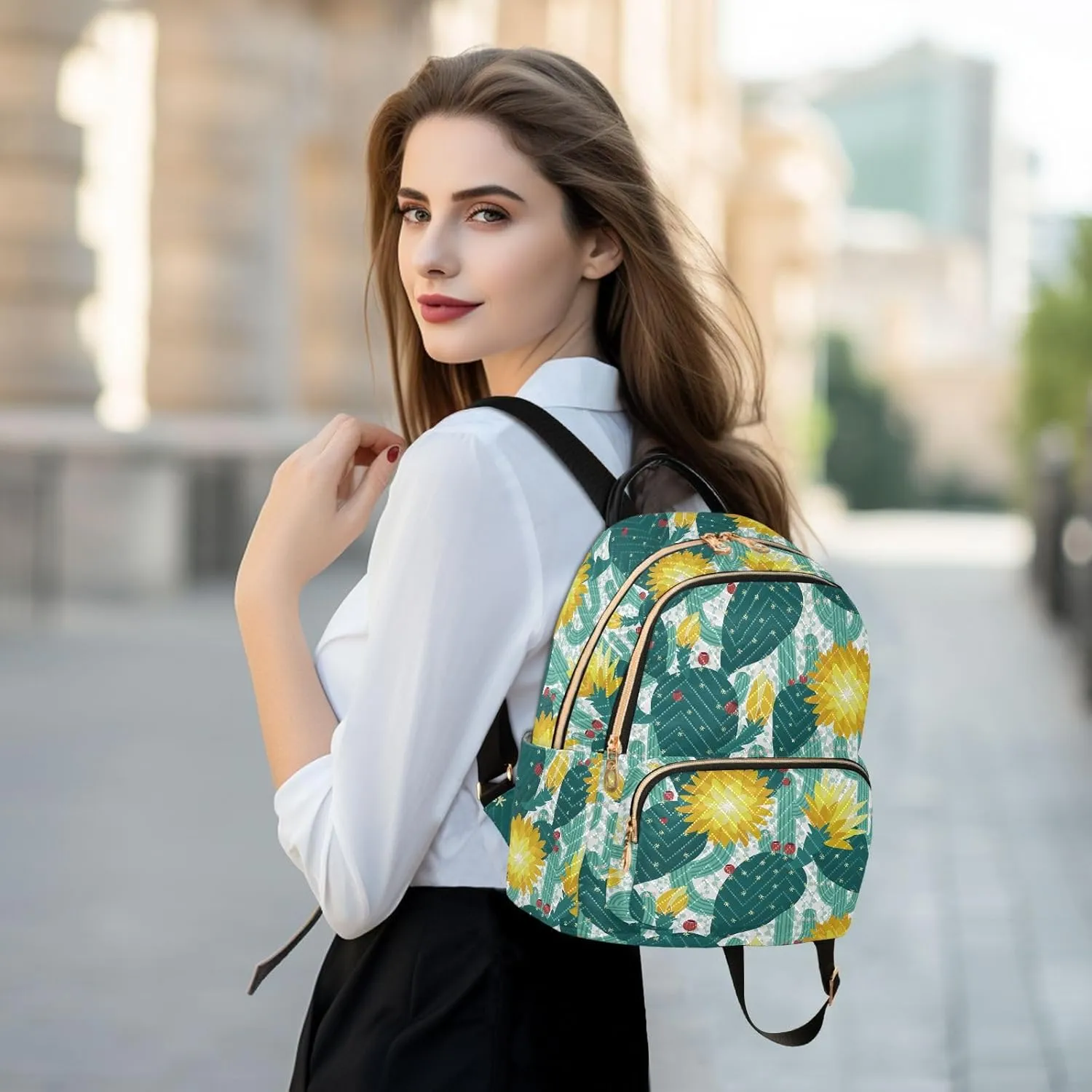 VIGTRO Women Fashion Backpack Quilted Mini Purse Berries Cactus Background, Lightweight Travel Casual Shoulder Backpack with Adjustable Straps Size M