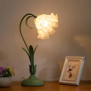 Vintage Adjustable Flower Table Lamp – Elegant Design with Functional Flexibility