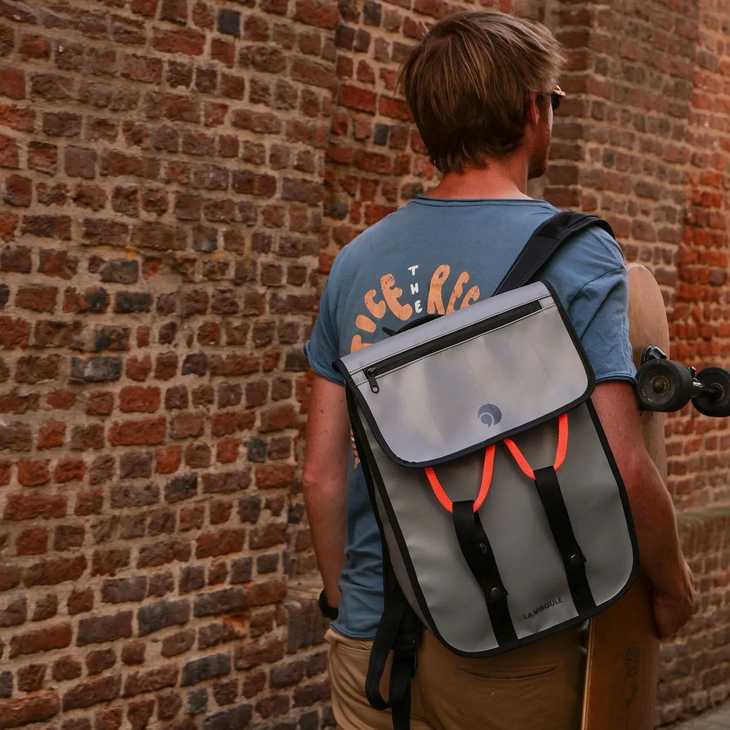Waterproof Laptop Backpack - Gravelot | LA VIRGULE