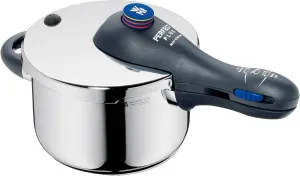 WMF Perfect Plus Pressure Cooker 2.5L with Insert Ø 22 cm Made in Germany Inside Scale Cromargan Stainless Steel Suitable for Induction Hobs